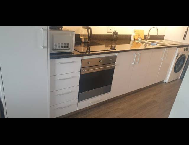 2 BEDROOM PROPERTY TO RENT IN ZONNEBLOEM